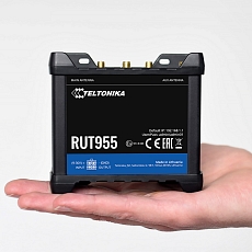 Teltonika LTE Router RUT955, DIN držák