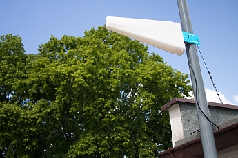Anténa LTE stožárová XL7025, 698-2700 MHz, 15 dBi, SMA(m), RG58U/10m