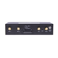Průmyslový LTE router R2011 s příslušenstvím