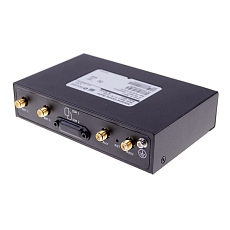 Průmyslový LTE router R2011 s příslušenstvím