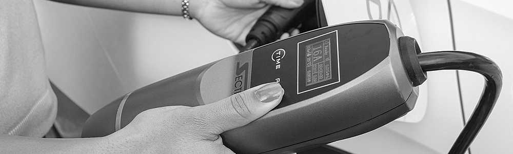 Přenosná nabíječka na elektromobil